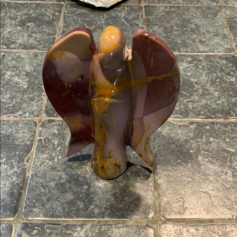 Stone angel